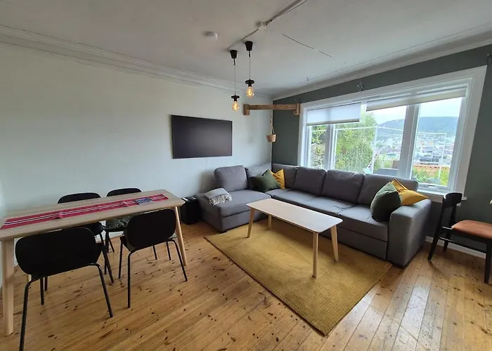 2-roms Med Spektakulaer Utsikt Og Privat Hage * ברגן