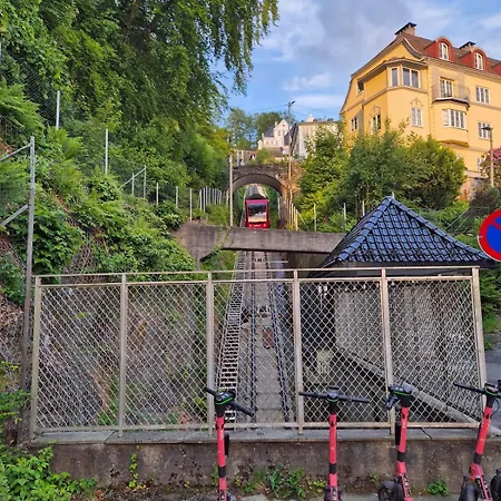 2-roms Med Spektakulaer Utsikt Og Privat Hage Apartman Bergen