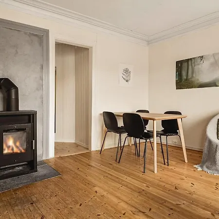 2-roms Med Spektakulaer Utsikt Og Privat Hage