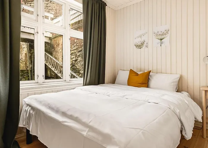 2-roms Med Spektakulaer Utsikt Og Privat Hage *